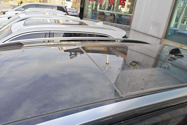 Used Lynk & Co 01 2020 2.0T Two-Wheel Drive Pure Pro Version China VI Standard
