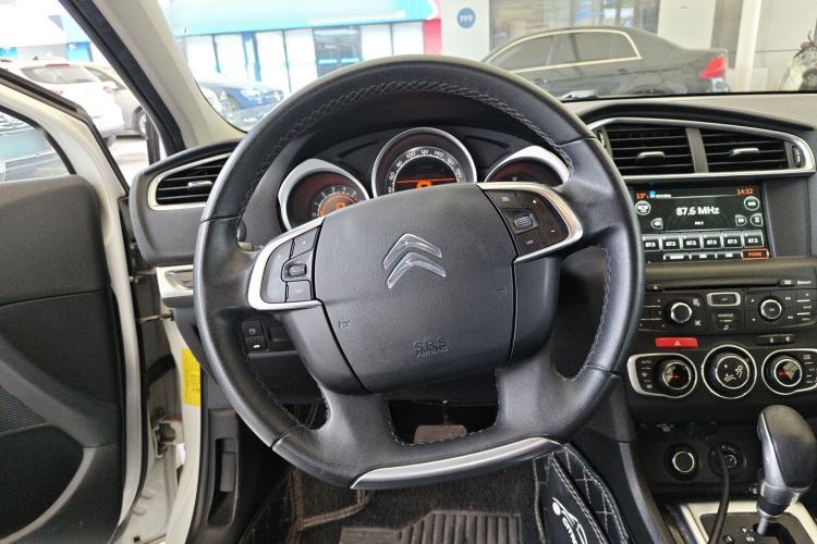 Used Citroen C4L 2014 1.6THP Intelligent Drive Automatic Dynamic Model
