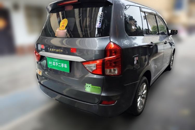 Used SWM X2 2021 1.5L Manual Business Version 7 Seats