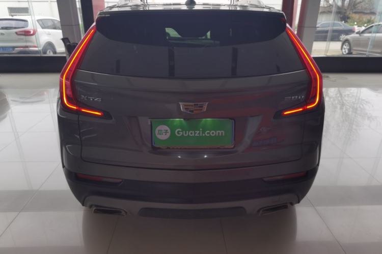 Used Cadillac XT4 2018 28T Two-Wheel Drive Leading Version
