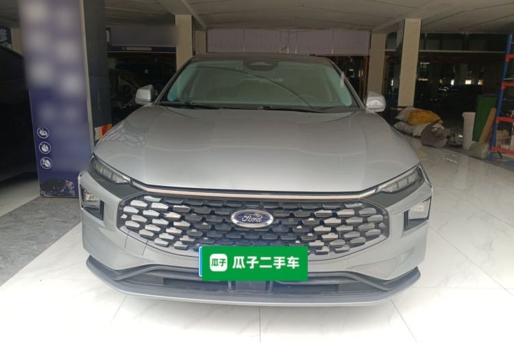 Used Ford Mondeo 2025 2.0T EcoBoost Luxury Version Front