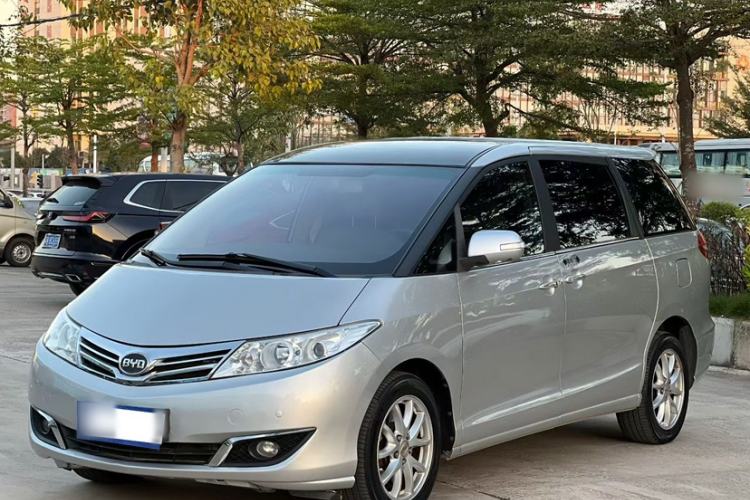 Used BYD M6 2015 2.4L Automatic Prestige Edition