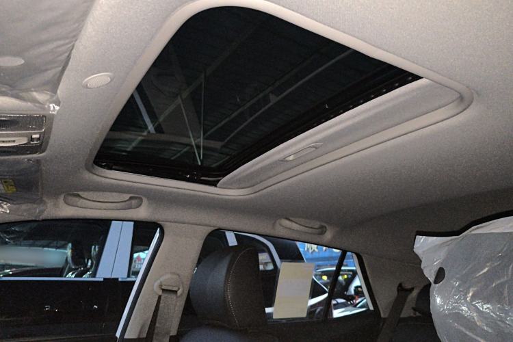 Used Kia kx1 Stonic 2026 Model 1.4L Sunroof Edition
