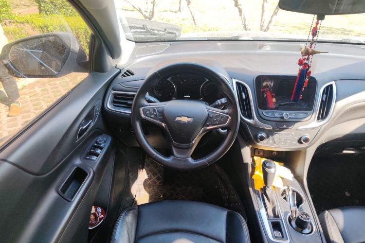 Used Chevrolet Equinox 2018 535T Automatic YuJie Edition Steering Wheel