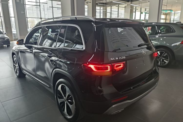 Used Mercedes-Benz GLB 2023 GLB 220 Fashion Model
