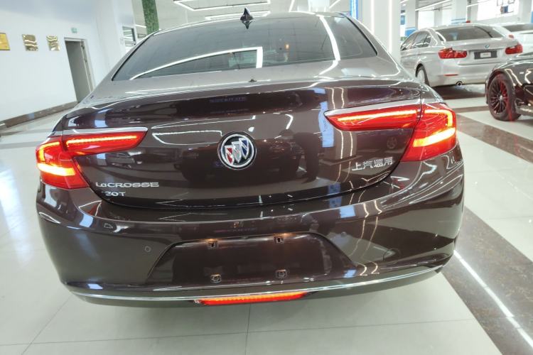 Used Buick LaCrosse 2018 20T Luxury Model
