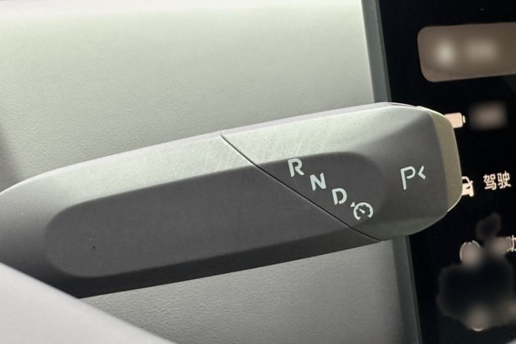 Used Avatr 12 2024 700 Three-Laser Rear-Wheel Drive Luxury Edition Gear Lever