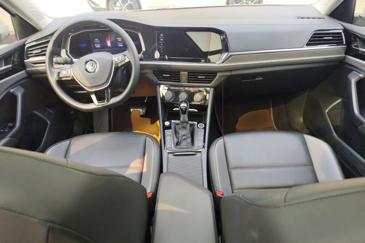 Used Volkswagen Sagitar 2021 280TSI DSG Excellence Edition Center Console