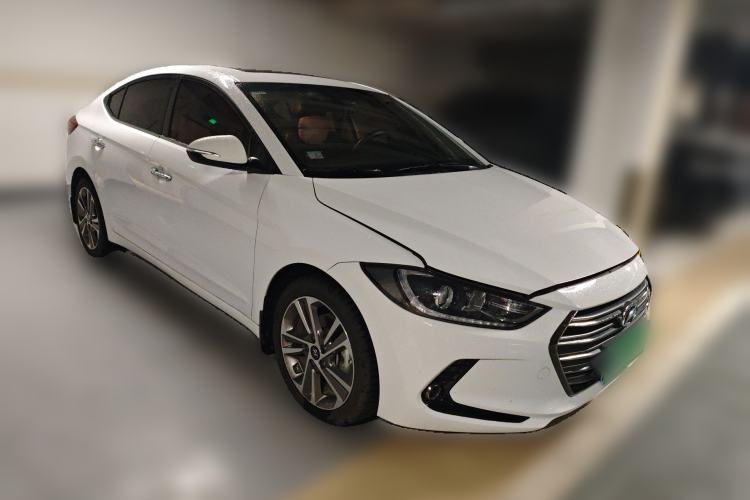 Used Hyundai Elantra (6th Generation / Lingdong) 2018 1.6L Automatic 15th Anniversary Special Edition Front Right 45 Deg