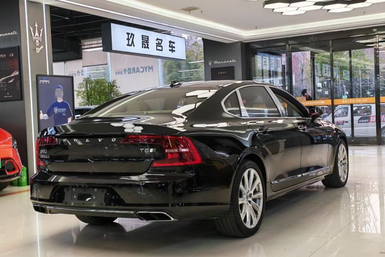 Used Volvo S90 New Energy 2019 T8 E-Drive Hybrid Honor Edition 3 Seats China VI Standard Exterior 5