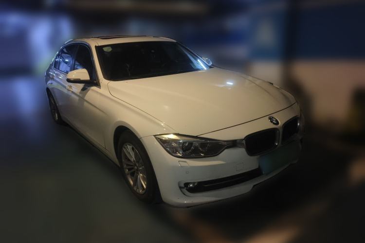 Used BMW 3 Series 2015 320Li Luxury Edition Fashion Model Front Right 45 Deg