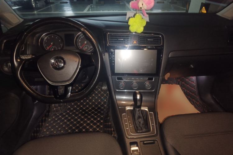 Used Volkswagen Golf 2017 230TSI Automatic Comfort Edition – Celebrating Milestone of One Million Units