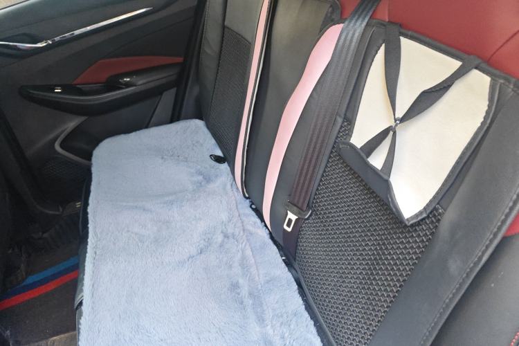 Used CHANGAN OSHAN X5 2021 1.5T DCT Prestige Edition Left Rear Seat