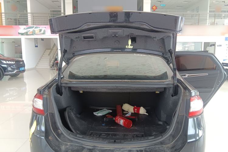 Used Ford Mondeo 2013 2.0L GTDi 200 Fashion Edition Trunk