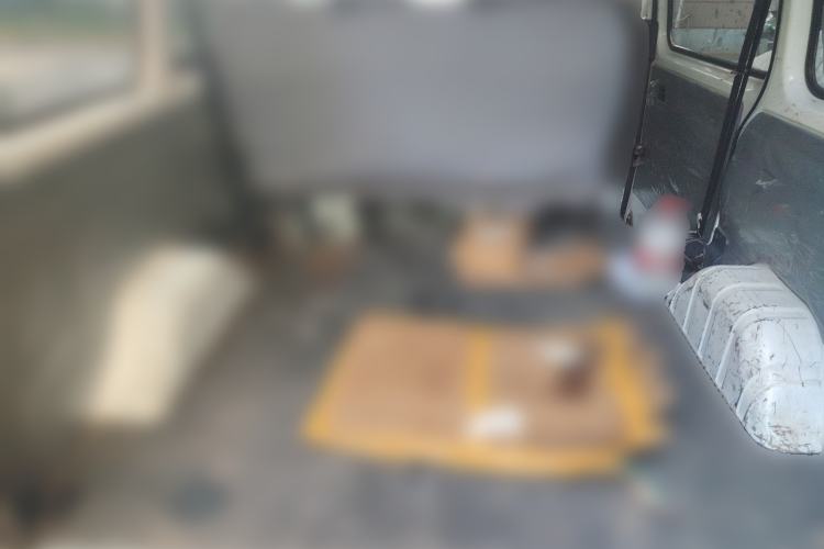 Used Ford Classic Transit 2013 2.8T Diesel Logistics Model with Short Wheelbase and Mid-Roof JX493ZLQ4