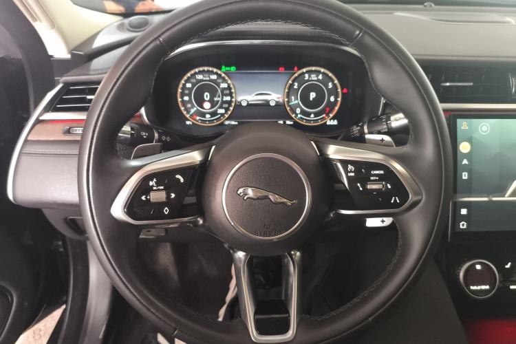 Used Jaguar XFL 2022 XFL 2.0T P250 Two-Wheel-Drive Prestige Luxury Edition Steering Wheel