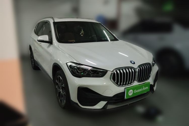 Used BMW X1 2021 sDrive25Li Leading Model Front Right 45 Deg