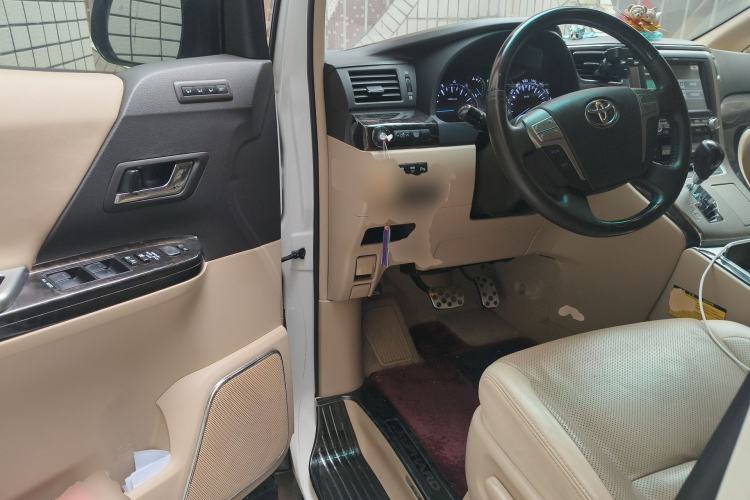 Used Toyota Alphard 2012 3.5L Luxury Edition
