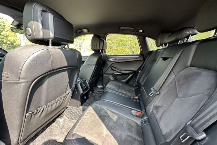 Used Porsche Macan 2018 Macan 2.0T