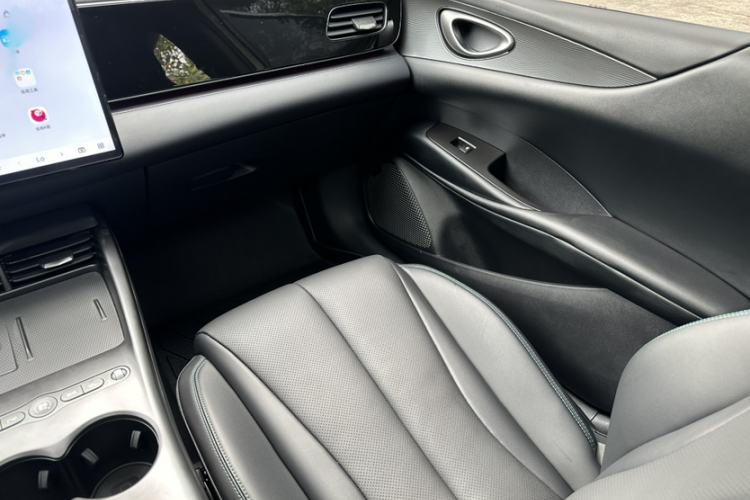 Used BYD Seal 06 New Energy 2025 EV 545KM Flagship Edition Interior 1