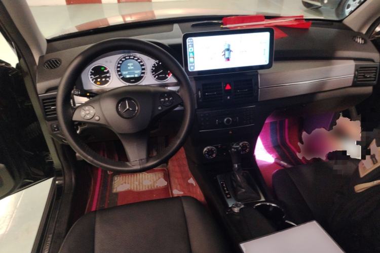 Used Mercedes-Benz GLK-Class 2011 GLK 300 4MATIC Dynamic Model