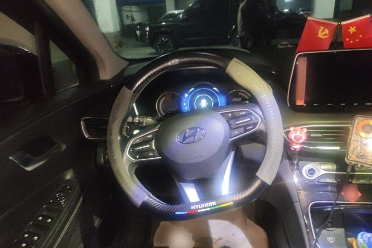 Used Hyundai Santa Fe 2020 380 TGDi Automatic Two-Wheel Drive GLS Luxury Edition Steering Wheel