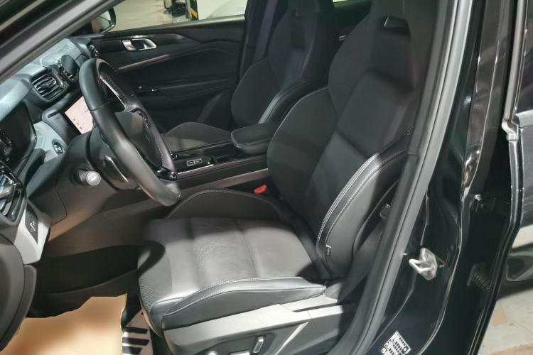 Used Lynk & Co 03 2022 2.0TD DCT JingPro Left Front Seat