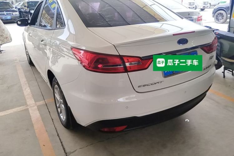 Used Ford Escort 2019 Revised Version 1.5L Manual "Quality Enjoyment" Trim (Tire Pressure Monitoring) China VI Standard
