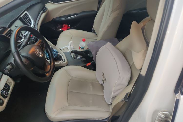 Used Buick GT 2017 15N Automatic Elite Version Left Front Seat