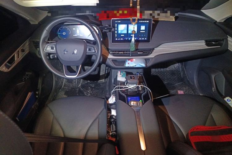 Used Hongqi E-QM5 2024 610 km PLUS
