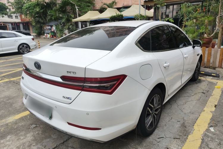 Used BYD Qin Pro New Energy 2018 DM 1.5TI Automatic Smart Connect Elite Model Rear Right 45 Deg