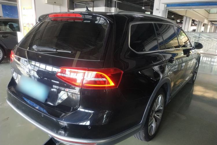 Used Volkswagen Variant 2018 380TSI Four-Wheel Drive Longitudinal Version
