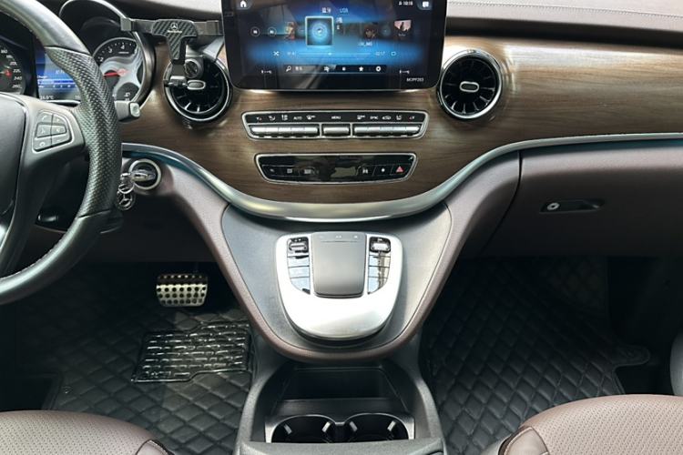 Used Mercedes-Benz V-Class 2021 V 260 L Long-wheelbase Luxury Edition
