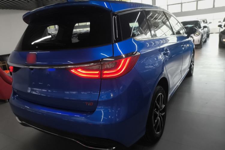 Used BYD Song MAX 2017 1.5T Automatic Smart Connect Luxury 7-Seater