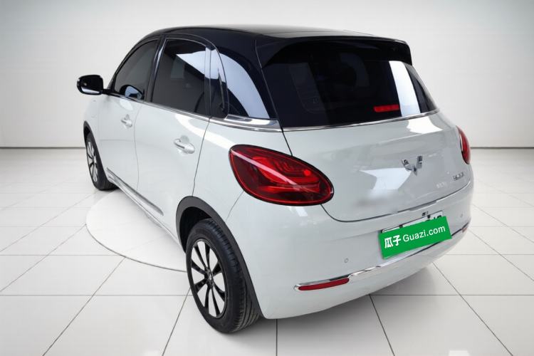 Used Wuling Bingo 2023 333 km Lingxi Connected+ Version
