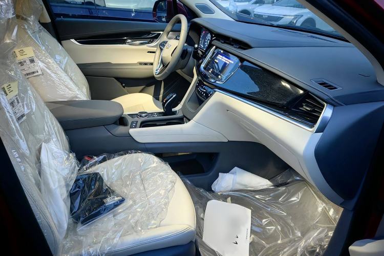 Used Cadillac XT6 2025 2.0T Six-Seater Four-Wheel-Drive Luxury Executive Classic Edition