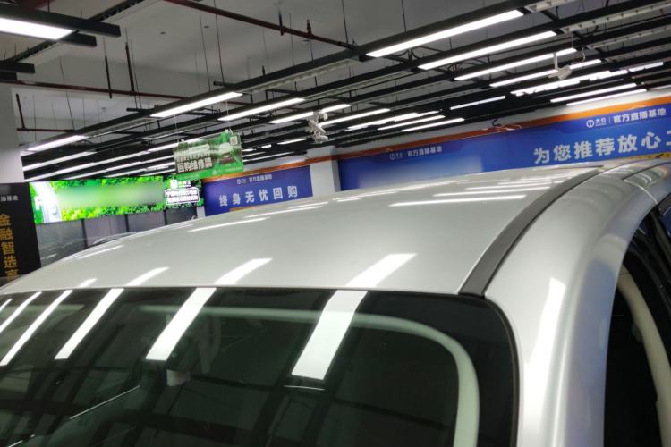 Used Geely Galaxy LEVC L380 2024 100 kWh 6-Seater Two-Wheel Drive Air
