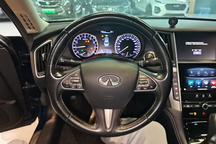 Used Infiniti Q50L 2016 2.0T Ambition Edition
