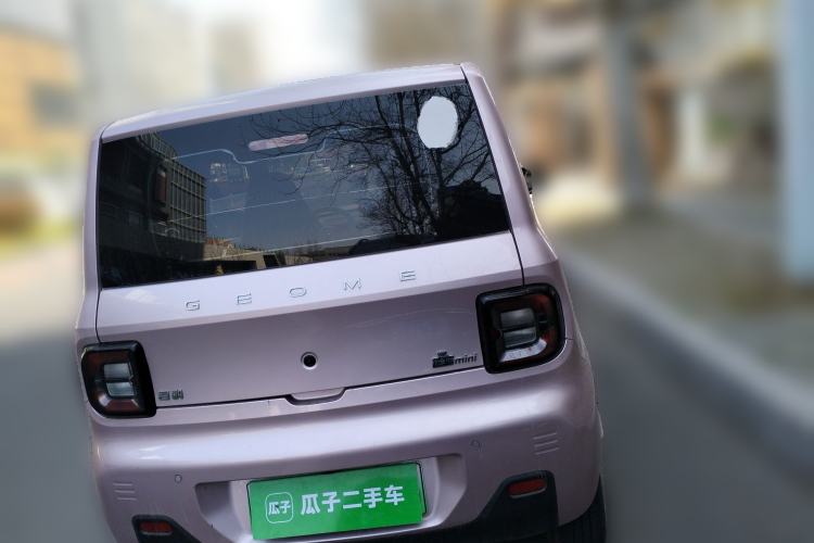 Used Geely Galaxy Panda 2023 Panda Mini 200km Endurance Bear Rear