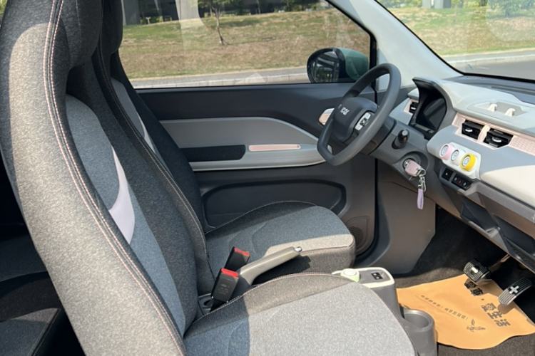 Used Chery New Energy QQ Ice Cream 2022 170km Sundae Phosphate Lithium-Ion
