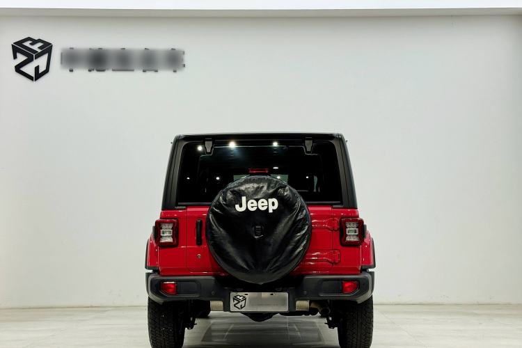 Used Jeep Wrangler 2019 2.0T Sahara Four-Door Version China VI Emission Standard
