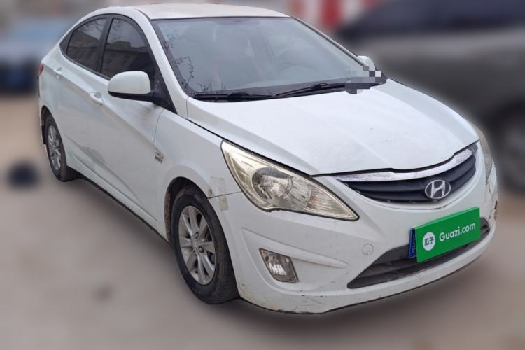 Used Hyundai Verna (older generation) 2010 Sedan 1.4L Manual Comfort GS

