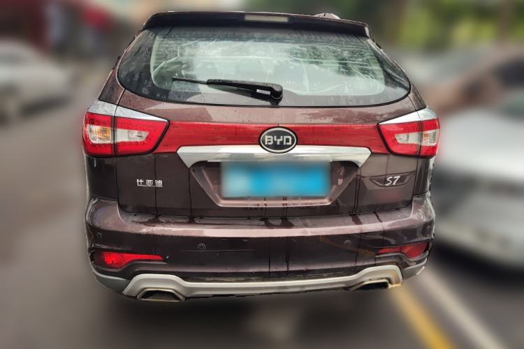 Used BYD S7 2015 2.0T Automatic Prestige Model