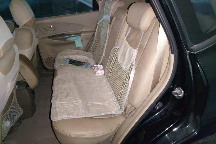 Used Hyundai Tucson 2013 2.0L Manual Two-Wheel Drive Fashion Edition