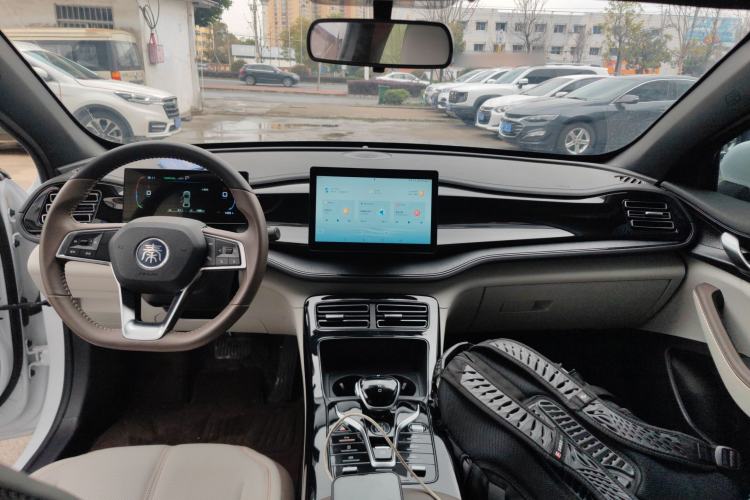 Used BYD Qin PLUS 2024 HONOR Edition DM-i 55KM Leading Model
