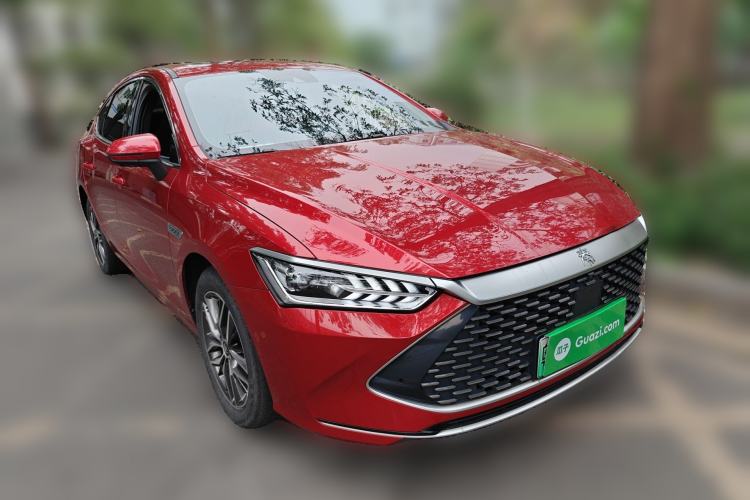 Used BYD Qin PLUS 2021 DM-i 120KM Flagship Model
