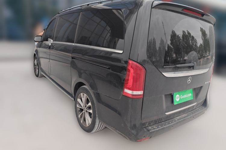 Used Mercedes-Benz V-Class 2021 V 260 Avantgarde Edition