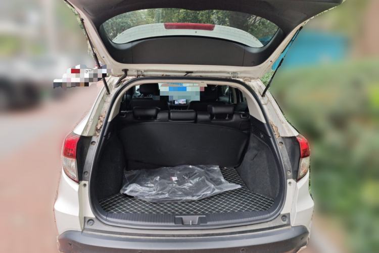 Used Honda Vezel 2020 220 TURBO CVT Luxury Edition
