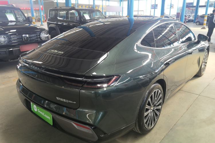 Used Geely Galaxy 8 2025 130km EM-P Starship Edition
