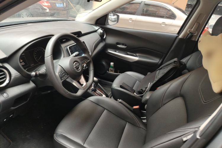 Used Nissan Kicks 2021 1.5L XV CVT Smart Connect Luxury Edition Left Front Seat